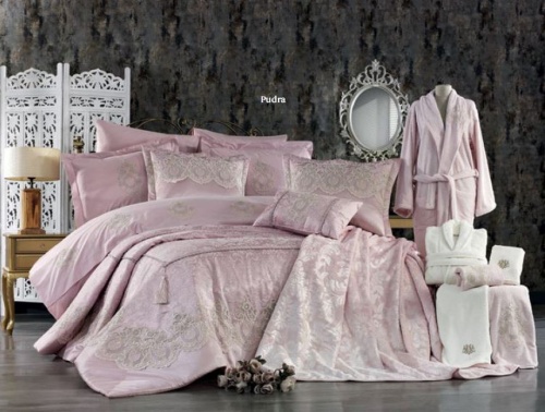 Покрывало Zebra Casa BOLERO pudra 260x270 и декоративные наволочки Артикул: 21217 Silk-Dreams