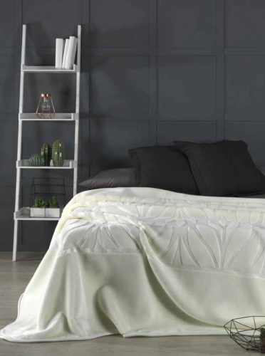 Плед Mora SERENA Н72 02 beig бежевый 220х240 Артикул: 93620 Silk-Dreams